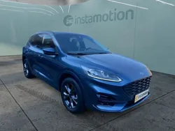 Blau Gebraucht 2024 Ford Kuga ST-Line X SUV | 32.540 € (Fairer Preis)
