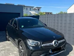 Schwarz Gebraucht 2021 Mercedes GLC220 AMG line Coupé | 47.900 € (Etwas zu teuer)