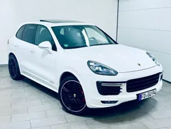 Porsche Cayenne GTS