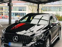 Schwarz Gebraucht 2019 Mercedes GLA200 SUV | 16.300 €