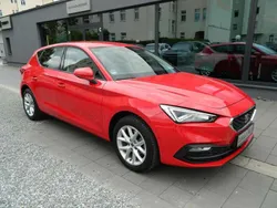 Pure rot Gebraucht 2022 Seat Leon Style Limousine | 17.990 € (Superpreis)