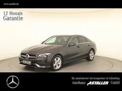 Grau Gebraucht 2023 Mercedes C400 Avantgarde Limousine | 44.499 € (Fairer Preis)