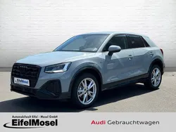 Grau Neu 2025 Audi Q2 S-Line SUV | 35.770 € (Guter Preis)