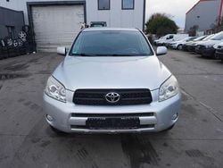 Grau Gebraucht 2006 Toyota RAV4 SUV | 7.900 € (Fairer Preis)