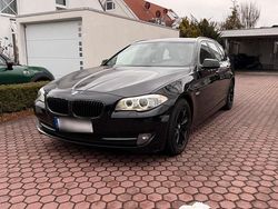 Schwarz Gebraucht 2011 BMW 520 Kombi | 5.900 € (Teuer)
