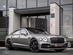 Grau Gebraucht 2020 Bentley Flying Spur Mulliner Limousine | 159.950 € (Superpreis)