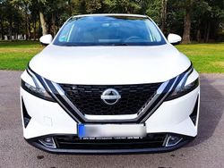 Weiß Gebraucht 2023 Nissan Qashqai N-Connecta SUV | 25.900 €