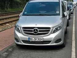 Silber Gebraucht 2015 Mercedes V250 Van / Kleinbus | 23.000 €