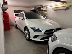 Weiß Gebraucht 2020 Mercedes CLA180 Shooting Brake Progressive Kombi | 18.900 € (Guter Preis)