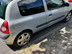 Gebraucht 2004 Renault Clio II Authentique Kleinwagen | 800 € (Fairer Preis)