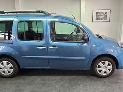 Blau Gebraucht 2014 Renault Kangoo Luxe Van / Kleinbus | 6.990 € (Guter Preis)