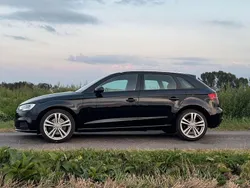 Schwarz Gebraucht 2020 Audi A3 Sportback Sport Limousine | 17.900 € (Guter Preis)