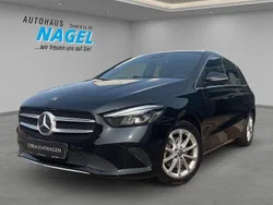 Schwarz Gebraucht 2019 Mercedes B200 Progressive Van / Kleinbus | 21.890 € (Fairer Preis)