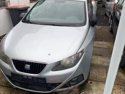 Silber Gebraucht 2011 Seat Ibiza ST Kombi | 2.500 € (Guter Preis)