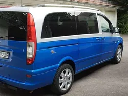 Blau Gebraucht 2009 Mercedes Vito Van / Kleinbus | 13.200 € (Teuer)