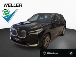 Schwarz ii (schwarz) Gebraucht 2023 BMW iX1 Performance SUV | 33.450 € (Superpreis)
