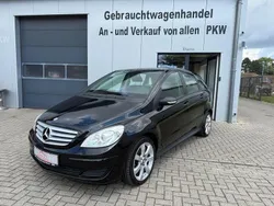 Schwarz Gebraucht 2008 Mercedes B180 Van / Kleinbus | 4.900 € (Fairer Preis)