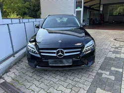 Schwarz unilack Gebraucht 2019 Mercedes C300 Avantgarde Kombi | 29.900 € (Fairer Preis)