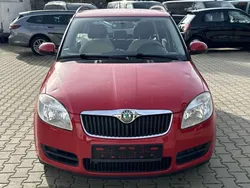 Corrida red Gebraucht 2009 Skoda Fabia Ambiente Kombi | 3.990 € (Teuer)