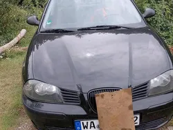 Schwarz Gebraucht 2002 Seat Cordoba Limousine | 1.850 €