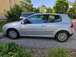 Silber Gebraucht 2005 VW Golf V Kleinwagen | 1.399 € (Fairer Preis)