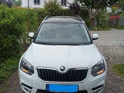 Weiß Gebraucht 2015 Skoda Yeti Active SUV | 11.590 € (Fairer Preis)