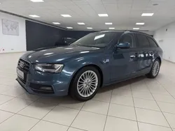 Blau Gebraucht 2015 Audi A4 Attraction Kombi | 11.950 € (Guter Preis)