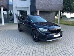 Schwarz Gebraucht 2011 BMW X1 SUV | 9.900 €