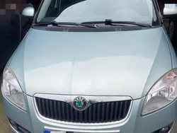 Grün Gebraucht 2009 Skoda Fabia Kleinwagen | 800 € (Superpreis)