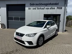 Weiß Gebraucht 2016 Seat Ibiza Style Limousine | 9.500 € (Etwas zu teuer)