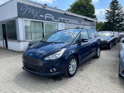 Blau Gebraucht 2017 Ford S-MAX Titanium Van / Kleinbus | 12.990 € (Guter Preis)