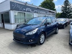 Blau Gebraucht 2017 Ford S-MAX Titanium Van / Kleinbus | 11.990 € (Superpreis)