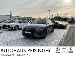 Grau Gebraucht 2022 Audi e-tron S-Line SUV | 29.900 € (Fairer Preis)