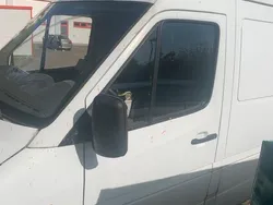 Weiß Gebraucht 2000 Mercedes Sprinter Van | 2.700 €