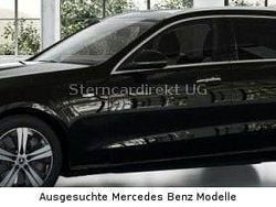 Schwarz Gebraucht 2025 Mercedes C300e Avantgarde Limousine | 47.600 € (Teuer)