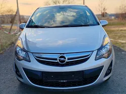 Silber Gebraucht 2014 Opel Corsa Selection Limousine | 4.450 € (Guter Preis)