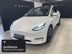 Pearl white multicoat Gebraucht 2023 Tesla Model Y Performance SUV | 43.100 € (Fairer Preis)