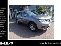 Grau Gebraucht 2017 Nissan X-Trail Acenta SUV | 16.090 € (Fairer Preis)
