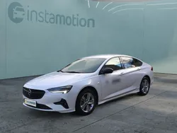 Weiß Gebraucht 2022 Opel Insignia Ultimate Limousine | 28.290 € (Etwas zu teuer)