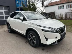 Pearl white perleffekt Neu 2024 Nissan Qashqai N-Connecta SUV | 35.900 € (Fairer Preis)