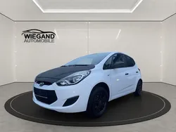 Weiß Gebraucht 2011 Hyundai ix20 Classic Van / Kleinbus | 4.450 € (Fairer Preis)