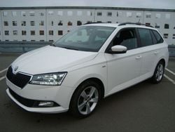 Weiß Gebraucht 2019 Skoda Fabia Soleil Kleinwagen | 11.200 € (Guter Preis)