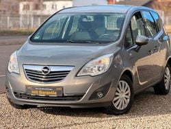 Braun Gebraucht 2010 Opel Meriva Edition Van / Kleinbus | 4.500 € (Etwas zu teuer)
