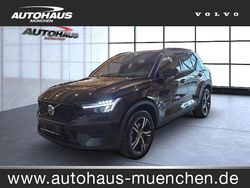Onyx black (metallic) Gebraucht 2023 Volvo XC40 Plus SUV | 33.990 € (Fairer Preis)