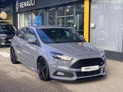 Slategrau Gebraucht 2018 Ford Focus ST Limousine | 15.800 € (Etwas zu teuer)