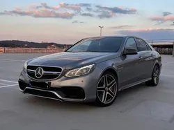Grau Gebraucht 2014 Mercedes E63 AMG AMG Limousine | 43.000 € (Fairer Preis)