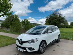 Weiß Gebraucht 2018 Renault Grand Scénic IV Van / Kleinbus | 20.000 € (Teuer)