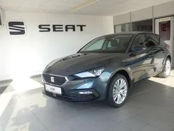Grau Gebraucht 2024 Seat Leon Style Limousine | 24.990 € (Fairer Preis)