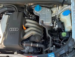 Silber Gebraucht 2002 Audi A4 Limousine | 3.500 € (Etwas zu teuer)