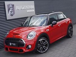 Rot Gebraucht 2018 Mini Cooper Kleinwagen | 19.990 € (Fairer Preis)
